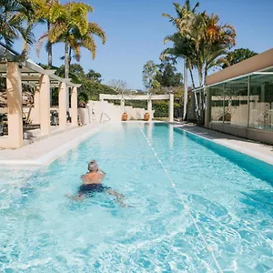 https://noosa-springs-golf-resort-spa.queenslandhotels.net