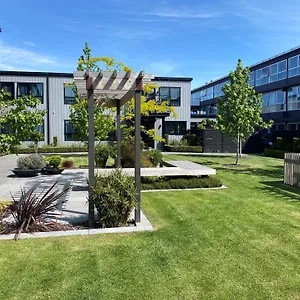 https://southwark-apartments.top-hotels-christchurch.com